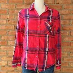 American Eagle Vintage Plaid Flannel Shirt
